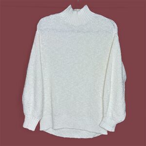 Aerie Soft and Simple Cozy Turtleneck Cream Sweater